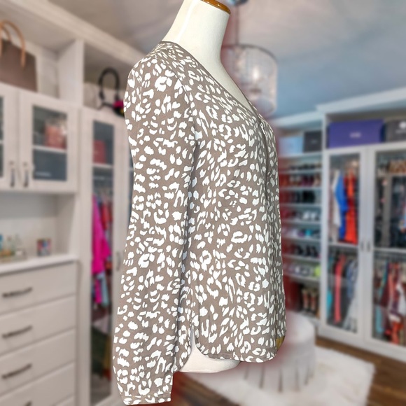 Apt. 9 Shirt - Picture 3 of 8